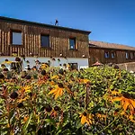 Quietly Located Vacation For Horse Lovers Villa Gumprechtsberg