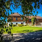 Quietly Located Vacation For Horse Lovers Villa