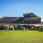 Quietly Located Vacation For Horse Lovers Villa Gumprechtsberg