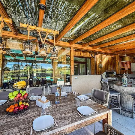 Luxusvilla Oesterreich Mit Pool فيلة Gumprechtsberg